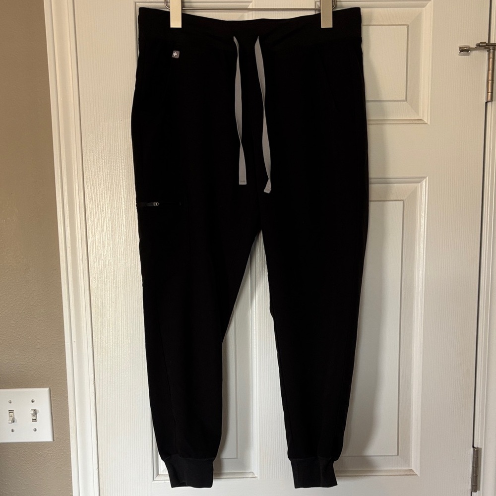 FIGS Black Joggers